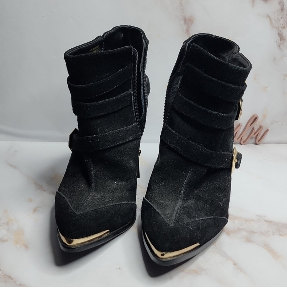 VINCE CAMUTO-FASHION ANKLE KANNON BOOTS - Picture 4 of 7